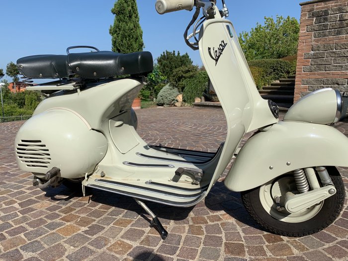 Piaggio - Vespa - Faro Basso VM1 - 125 cc - 1953