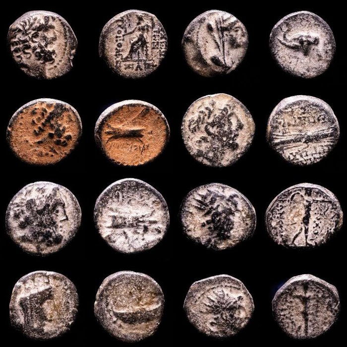 Królestwo Seleucydów, 312-63 p.n.e. Lot comprising eight (8) bronze coins Middle East, and at the height of its power included central Anatolia, the Levant, Mesopotamia,  (Bez ceny minimalnej
)