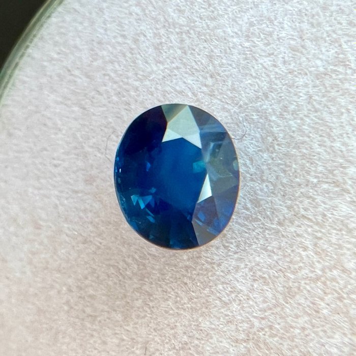Blau, Keine Reserve Saphir - 0.82 ct