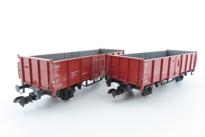Märklin 1 - 5850 - Modellvonat teherfuvarozás (2) - 2x 2 tengelyes magas nyitott dobozos E típusú teherautó - DB