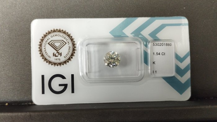 沒有保留價 - 1 pcs 鑽石  (天然)  - 1.54 ct - 圓形 - K(輕微黃色、從正面看是亮白的) - I1 - Antwerp International Gemological Laboratories (AIG Israel)