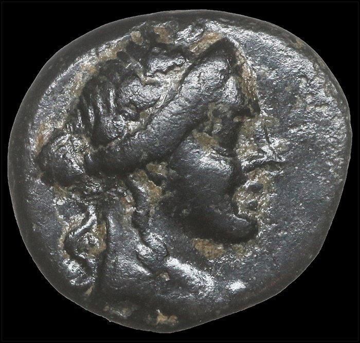 弗里吉亚，劳迪西亚 利库姆. Bronze "Apollo" 1st century B.C.  (没有保留价)