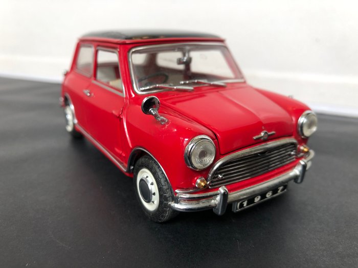 Franklin Mint 1:24 - 模型車 - Morris Cooper Mini 1967
