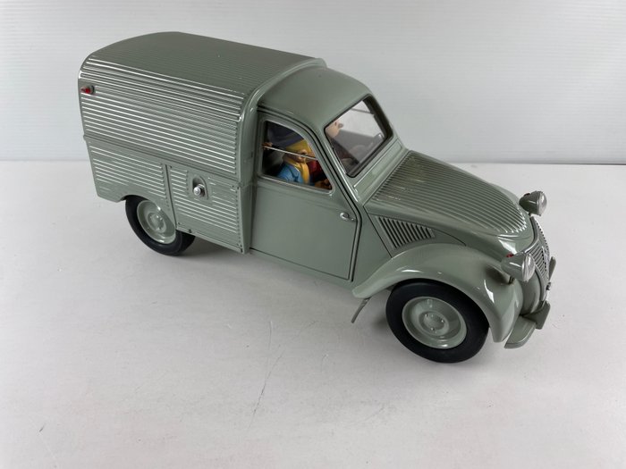 Aroutcheff - Voiture miniature - Le Garage de Franquin, 2 CV Citroën Fourgonnette 1955 "Le Gorille a bonne mine" - Spirou et Fantasio