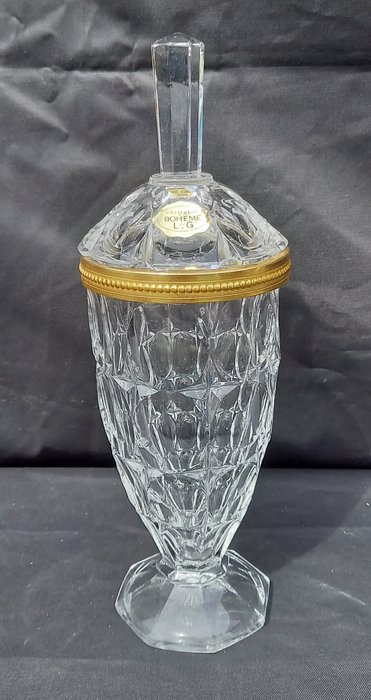 Vase mit Deckel  - Kristall