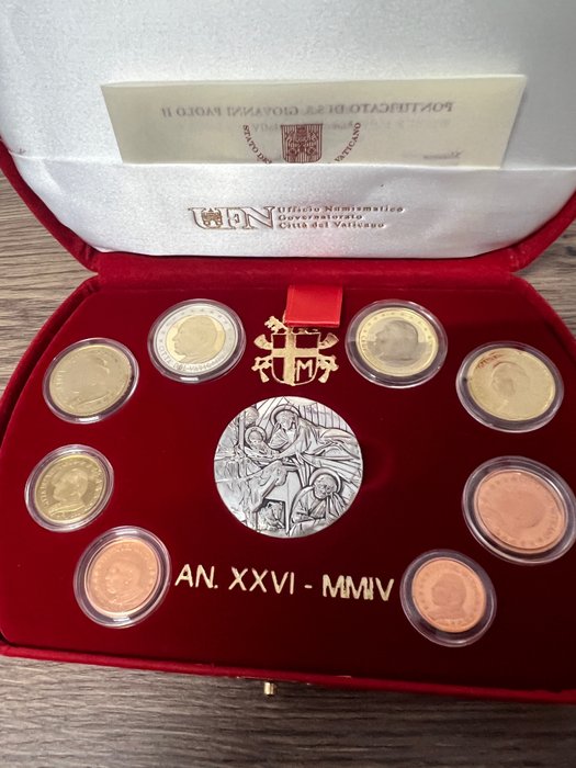 Vatican. Proof Set 2004 (incl. silver medal)  (Fără preț de rezervă)