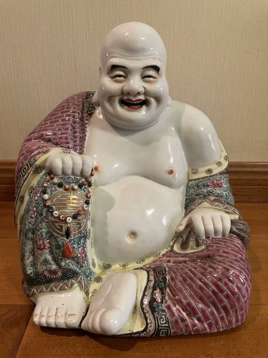 Budai Maitreya Buddha - Posliini - Kiina  (Ei pohjahintaa)