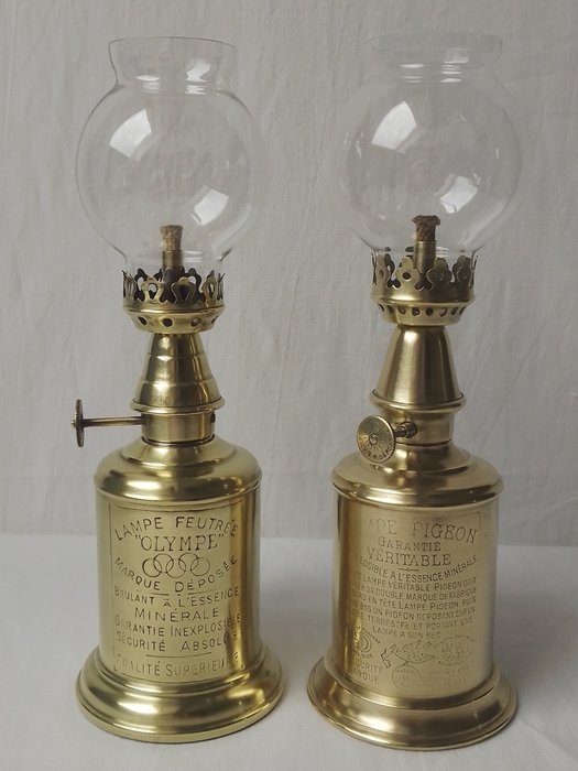 Charles Pigeon - Set van een Véritable Lampe Pigeon en een Lampe Olympe - Öllampe (2) - Kupfer und Glas