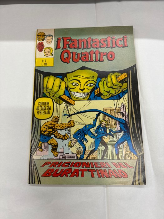 Fantastici Quattro n. 5 con adesivi - "Prigionieri del Burattinaio" - 1 Comic - 第一版 - 1971