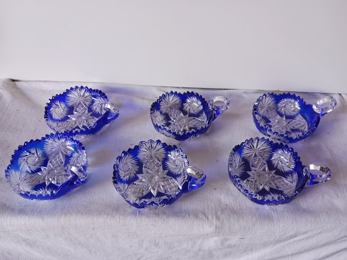 Bohême - Plat (6) - Coupes en cristal blanc et bleu cobalt gravé à la roue - Cristal