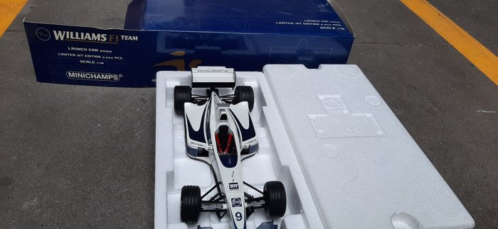 Minichamps 1:18 - Modellbil - Williams F1 Launch Car 2000 - Ralf Schumacher Formel 1 Team Racecar - 2222 stykker