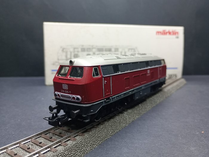 Märklin H0 - 3075 - Locomotiva diesel (1) - BR216 - DB