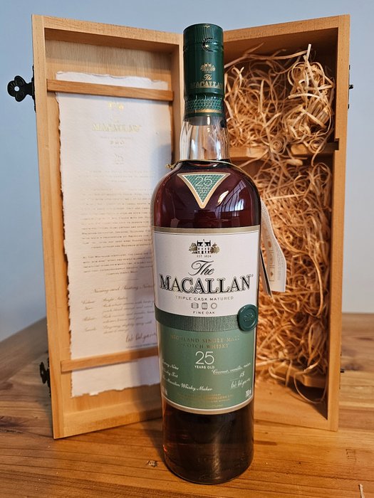 Macallan 25 years old - Triple Cask - Fine Oak - Original bottling  - 700ml