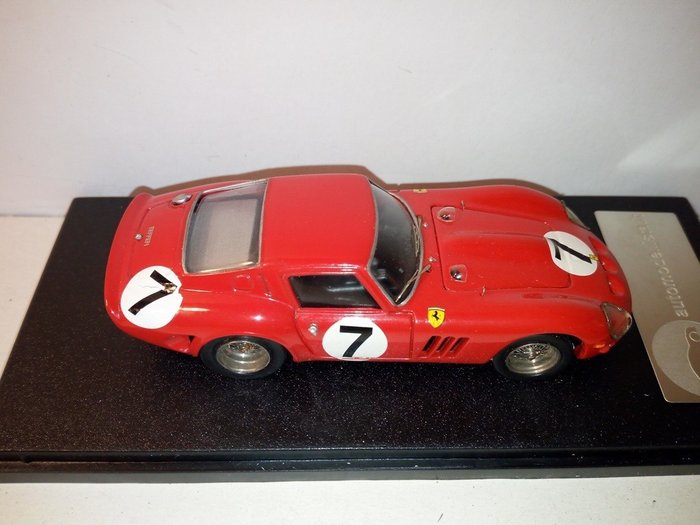 AMR-X Nostalgia 1:43 - Modell sportbil - Ferrari 250/330 GTO #3765LM Le Mans 1962 Handbuilt metal kit - X-AMR