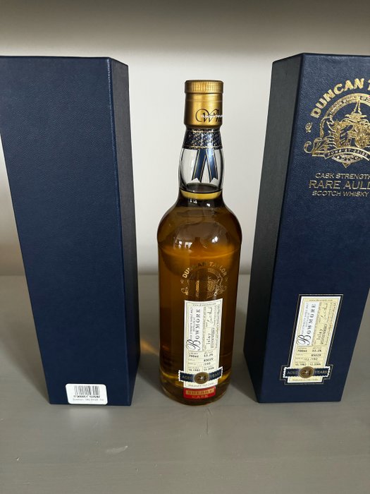 Bowmore 1982 24 years old - Duncan Taylor  - b. 2006  - 700ml