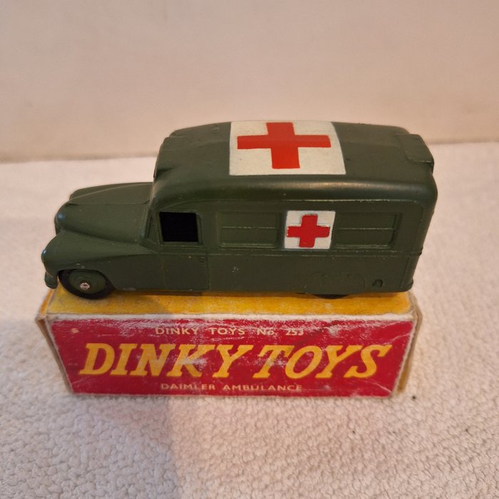 Dinky Toys 1:43 - LKW-Modell - ref. 624 Militaire Ambulance - Speziell für den amerikanischen Markt
