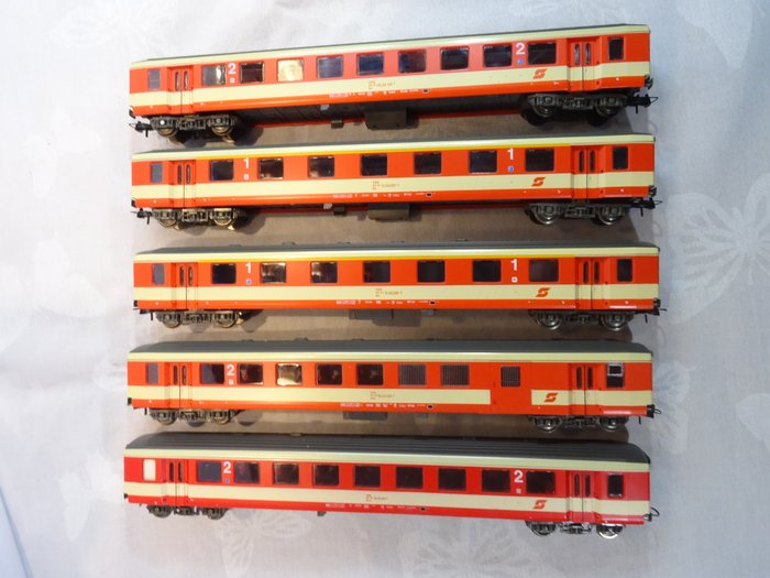 Roco H0 - 44487/44488/44489 - Machetă tren transport călători (5) - 5 x vagoane de mare capacitate „Schlierenwagen”. - ÖBB