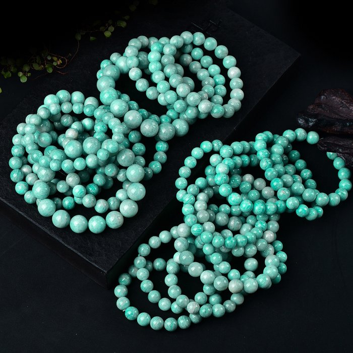 No Reserve Price - A Dazzling Collection of 26 Amazonite Bracelets - A Testament to Nature's Elegance- 713 g
