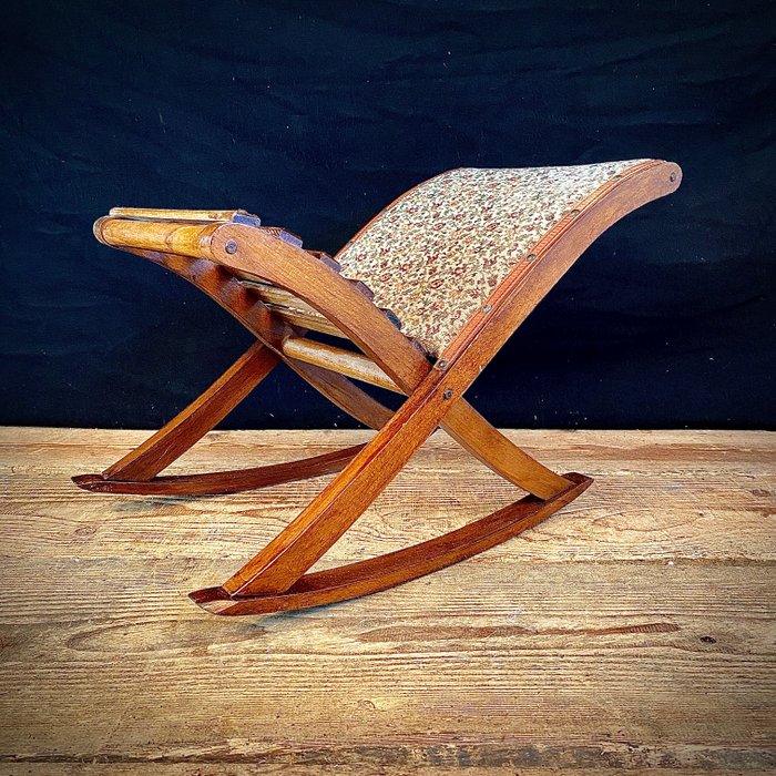 Κουνιστή καρέκλα - Ξύλο, για παιδιά της δεκαετίας του '50