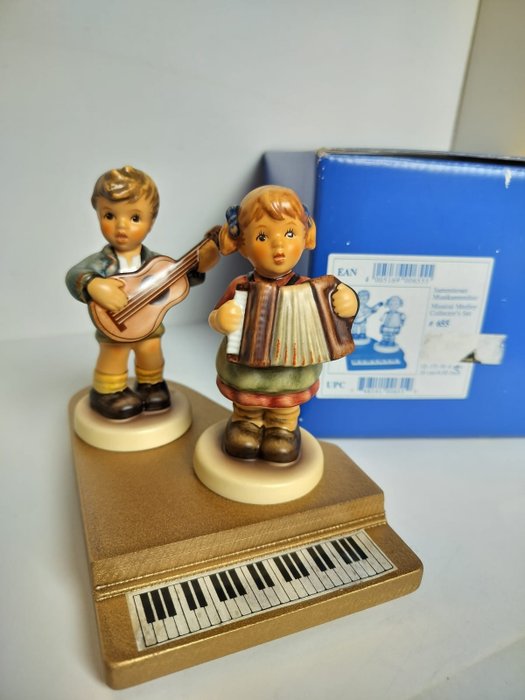 Figurita - Goebel - M.I Hummel - Musical Medley - Collector's Set - Tmk8 - Boxed - Porcelana