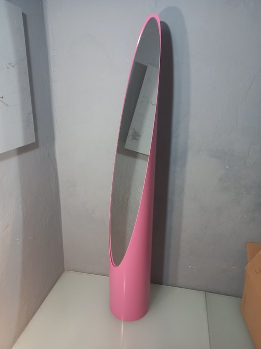 Standspiegel- Lippenstift  - Holz, PVC