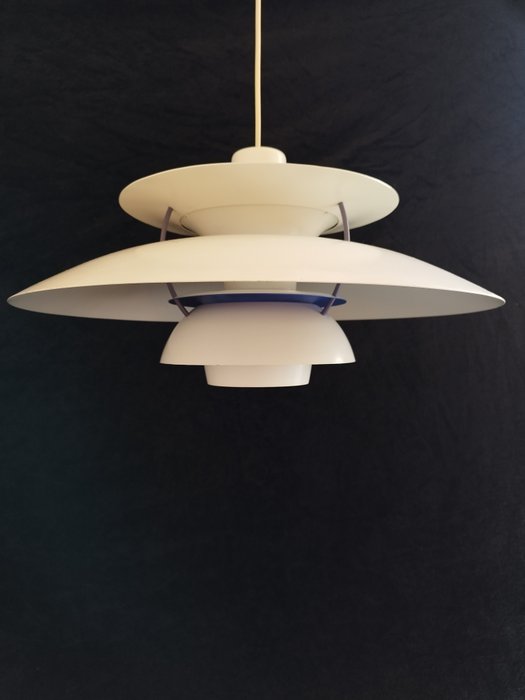 Louis Poulsen - Poul Henningsen, Design: 1958 - Függő lámpa - PH5 - Alumínium
