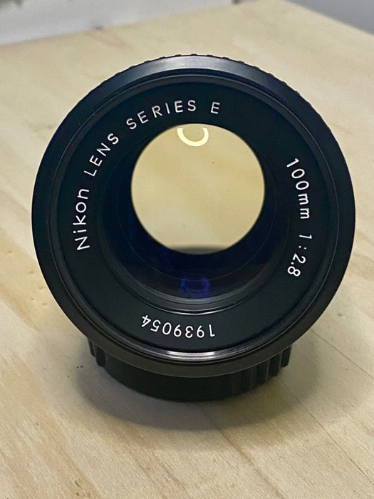 Nikon Series E 100mm f 2,8 état absolument comme neuf Kameralins