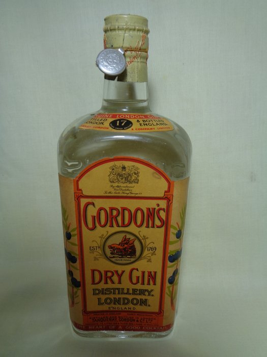 Gordon's - London Dry Gin - Spring Cap  - b. 1950s - 75cl