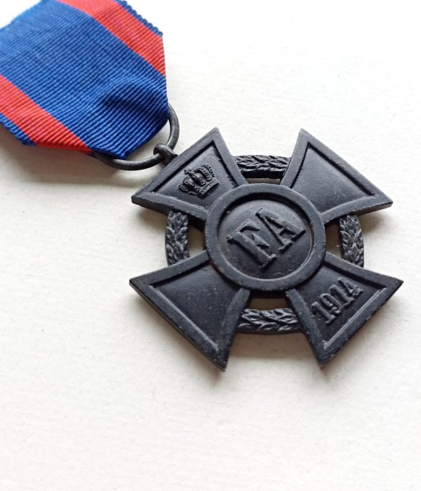 imperio Alemán - Ejército/Infantería - Medalla - Cross "For Military Merit" II class. Duchy of Oldenburg - 1914