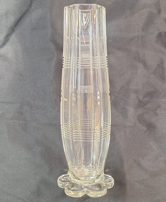 Vase -  Poliert  - Glas