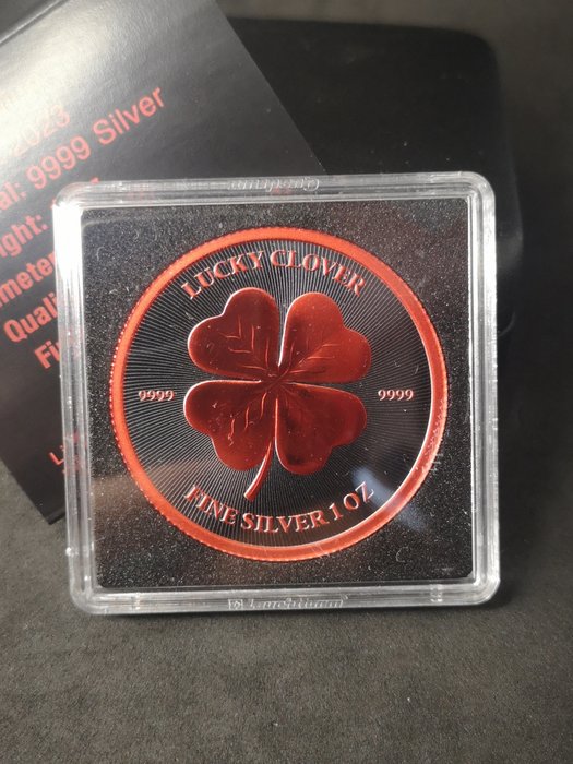 Niue. 2 Dollars 2023 Lucky Clover Black Platinum Cyber Red Silver Coin - 1 Oz (.999)  (Ohne Mindestpreis)