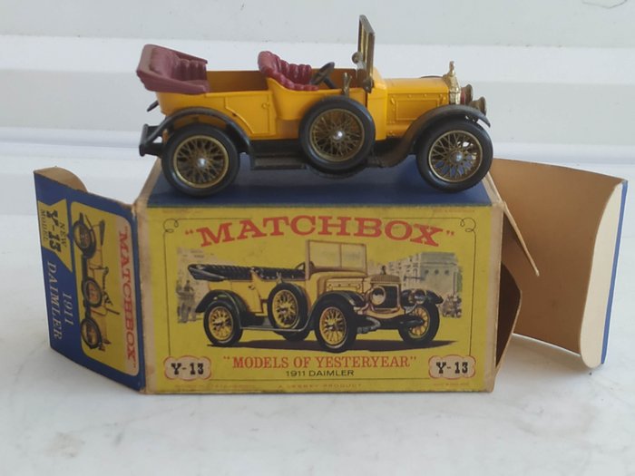 A Lesney Product "Models of YesterYears" Series Scale 1.100 - Model sports car - Original First Serie - First Issue Mint Model "1911 DAIMLER" no.Y11-2 - 1963 - In Original First Series - First Issue YesterYear "New Model" Picture-Box - 1962/'64