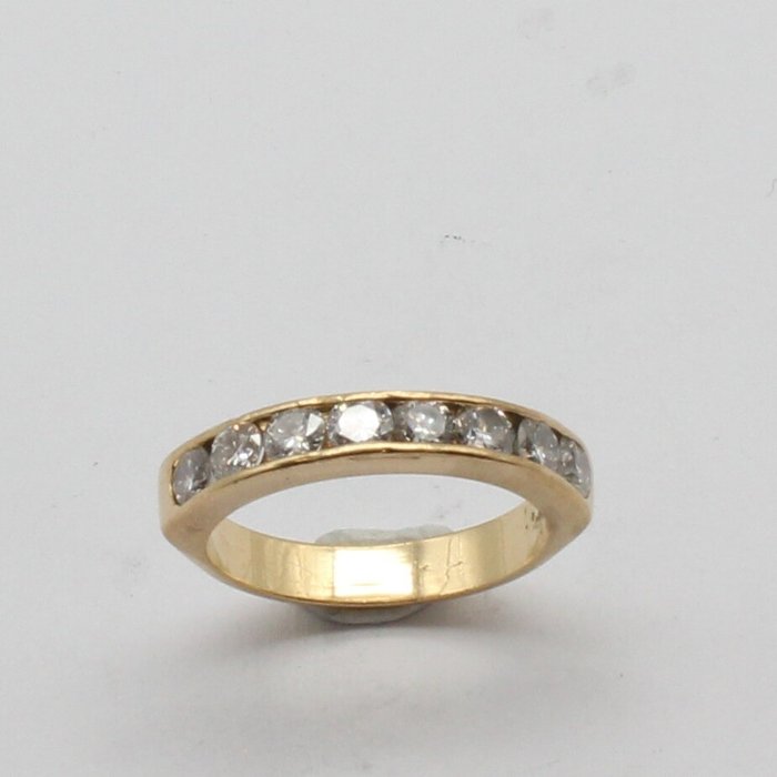 Utan reservationspris - Ring - 18 kt Gult guld Diamant  (Natural) 