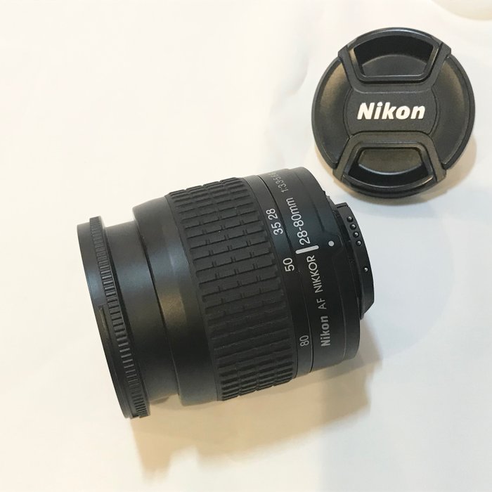 Nikon AF NIKKOR 28-80mm f3.3-5.6 G 变焦镜头