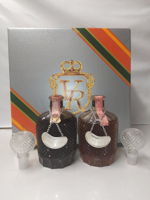 Buton - Vecchia Romagna + Cherry Brandy Decanters  - b. Années 1970 - 75cl - 2 bouteilles