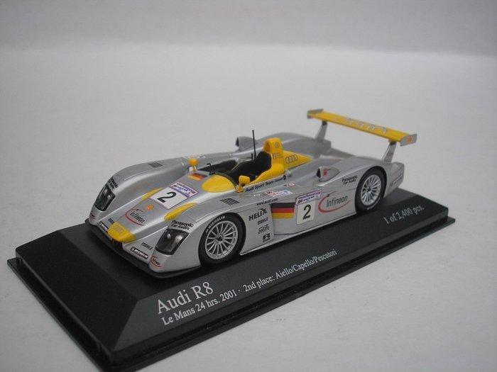 Minichamps 1:43 - 模型赛车 - Audi R8 #2 24h Le Mans 2001 2nd Place: Aiello / Capello / Pescatori - 2,400 件