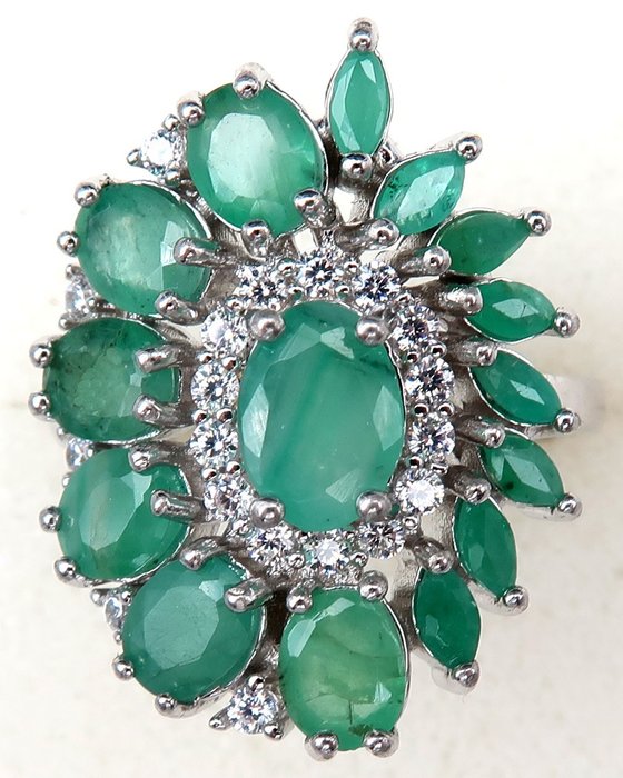 Smaragd - Ezüst, Méltóságos gyűrű - Smaragd - Belső nyugalom: harmónia és nyugalom - Gyűrű