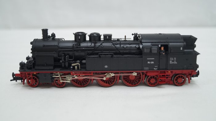 Fleischmann H0 - 4078 - Tilhengervogn-lokomotiv (1) - BR 78 - DB