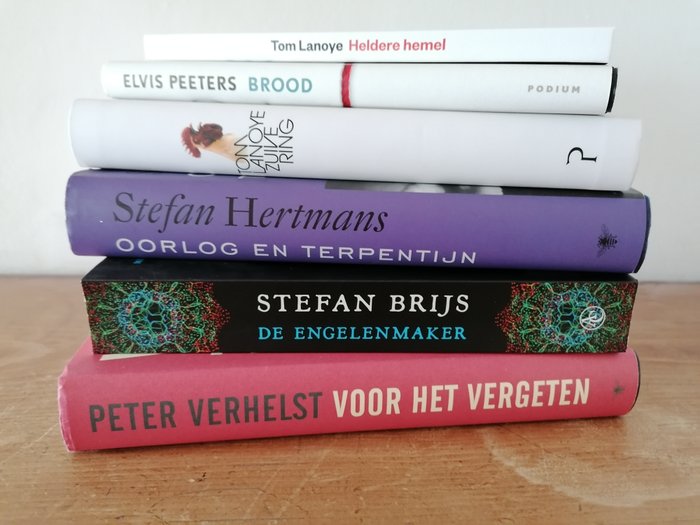 Tom Lanoye, Peter Verhelst, Stefan Hertmans, Elvis Peeters, Stefan Brijs - Lot met 6 gesigneerde uitgaven van Vlaamse auteurs - 2012-2018