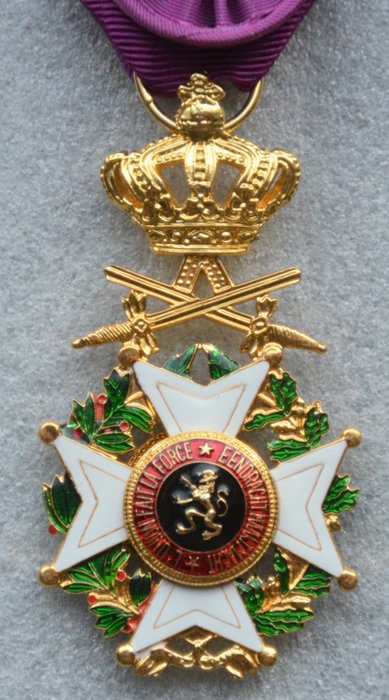 Belgia - Mitali - Officier de l'Ordre de Léopold militaire avec glaives argentés