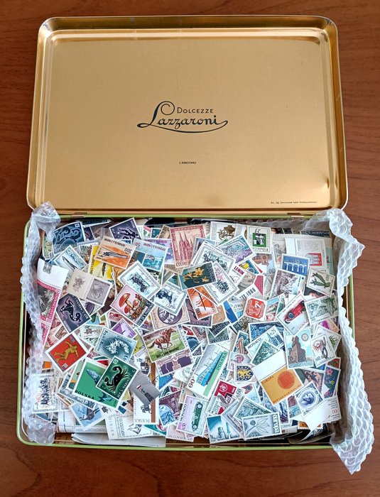 European countries  - Thousands of copies from various countries with airmail and new leaflets with intact gum MNH** - No Reserve Price