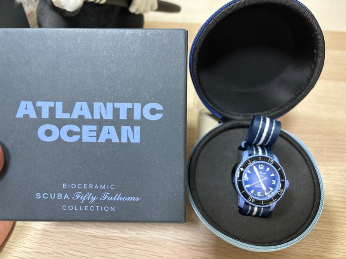 Swatch - Blancpain x Swatch - Atlantic Ocean - χωρίς τιμή ασφαλείας - Unisex - 2011-σήμερα