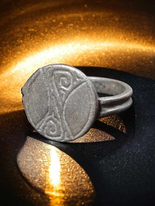 前蒙古时期 银 戒指  (没有保留价)