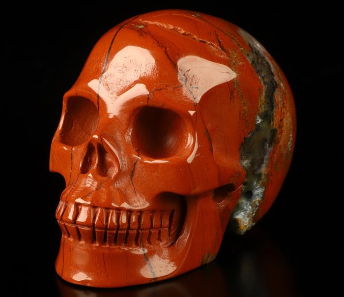 479 g 9.00 cm by 6.50 cm Museum piece huge Voodoo red AA Jaspis magic skull mit Achat Schnitzerei- 479 g