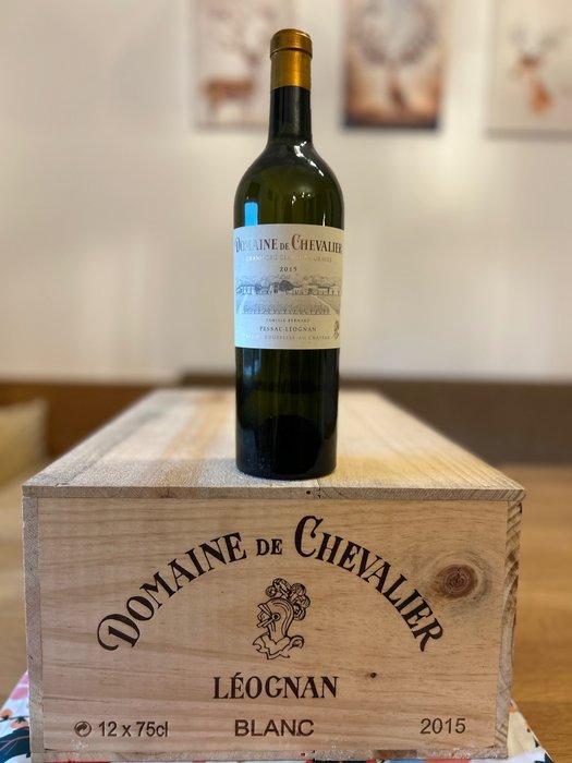 2015 Domaine de Chevalier Blanc - Pessac-Léognan Grand Cru Classé - 12 Flasker (0,75 L)
