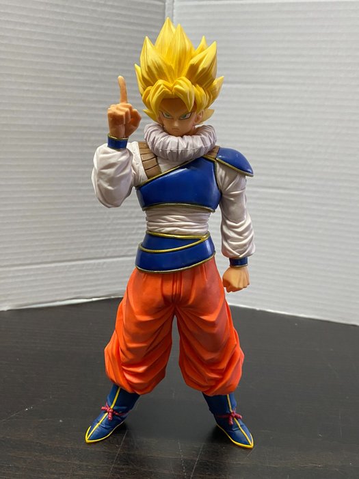 Dragon Ball - Figure of Super Saiyan Goku Planet Yardrat, made by Banpresto - (imported from Japan)