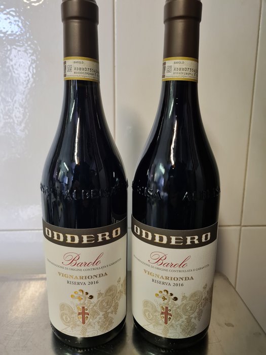 2016 Poderi Oddero, Vigna Rionda - Barolo Riserva - 2 Flasker  (0,75 l)