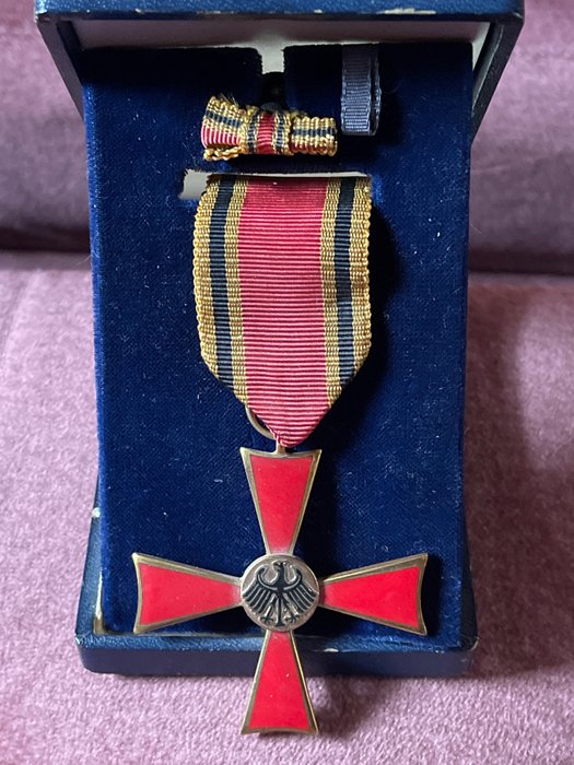 Niemcy - Odznaka - Bundesverdienstkreuz - późny wiek XX