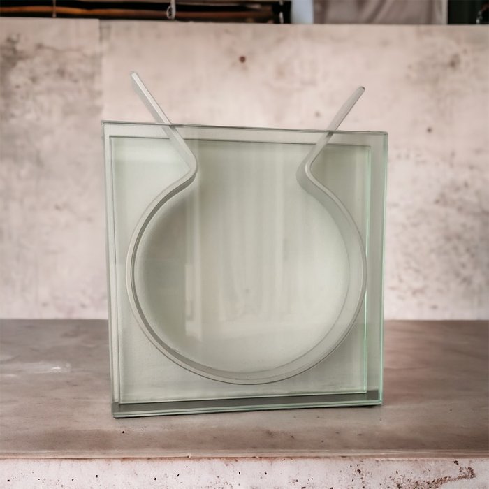 Peter Hewitt - Vase -  Bänder  - Glas, Metall