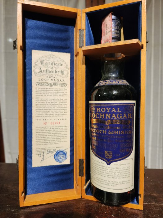 Royal Lochnagar - Selected Reserve - Original bottling  - b. Anni ‘80 - 75cl